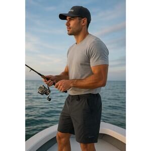 Columbia PFG Mens 42 Fishing Shorts Omni-Shade Grey Black Nylon Zip